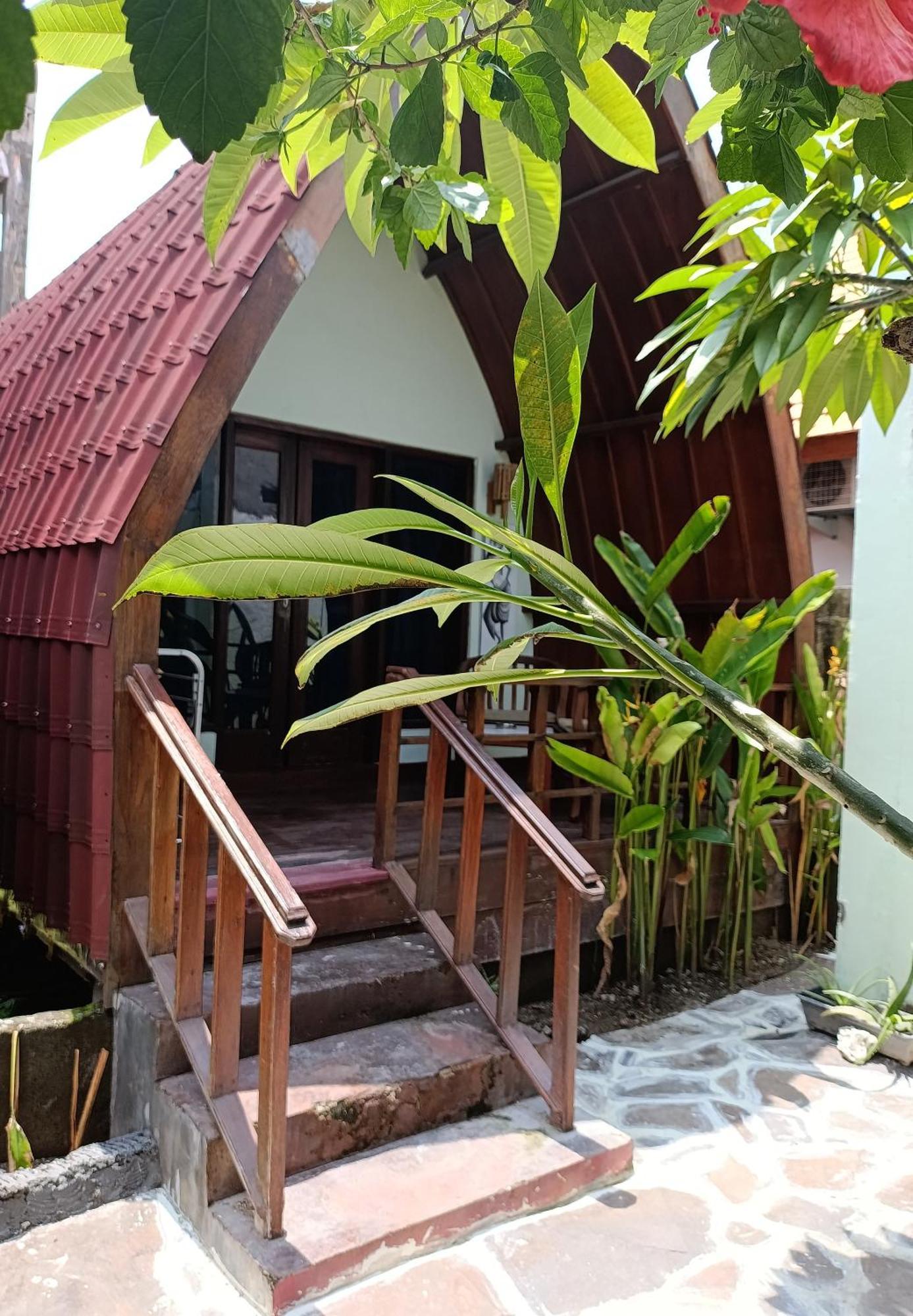 Gili Mesari Cottages & Homestay Гілі-Траванган Екстер'єр фото