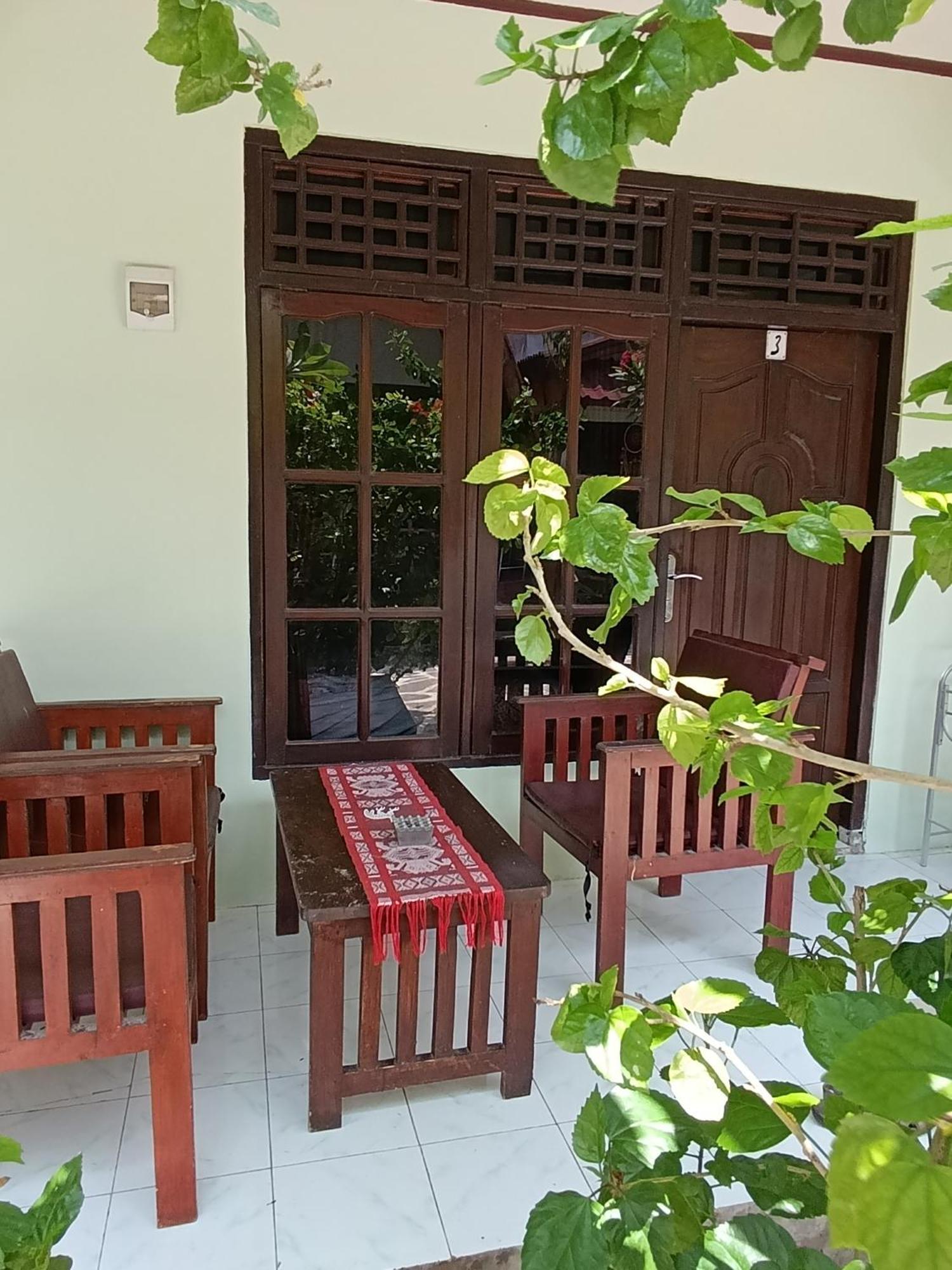 Gili Mesari Cottages & Homestay Гілі-Траванган Екстер'єр фото